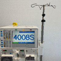 Fresenius Medical Care 4008 S Hemodialysis Machine image 2